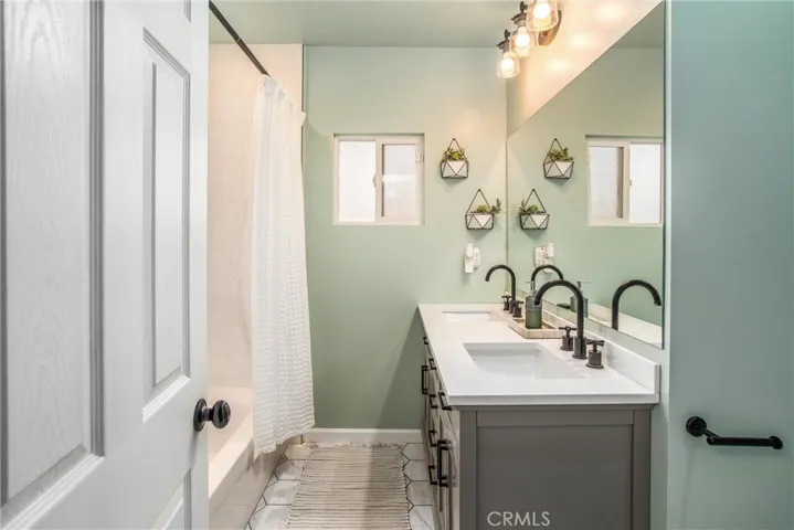 33911 Avenue H, Yucaipa, California 92399