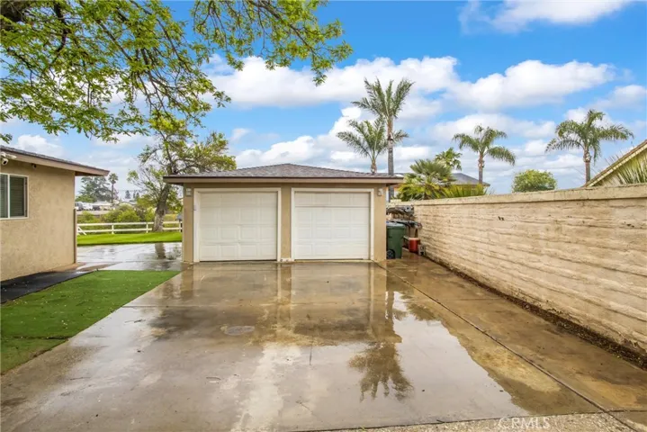 33911 Avenue H, Yucaipa, California 92399