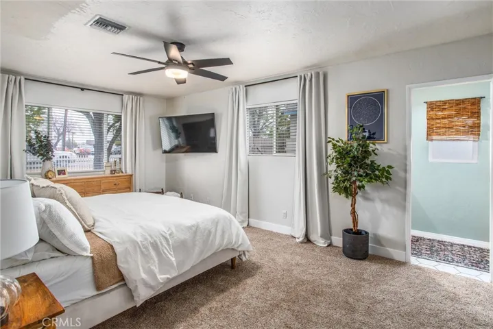33911 Avenue H, Yucaipa, California 92399