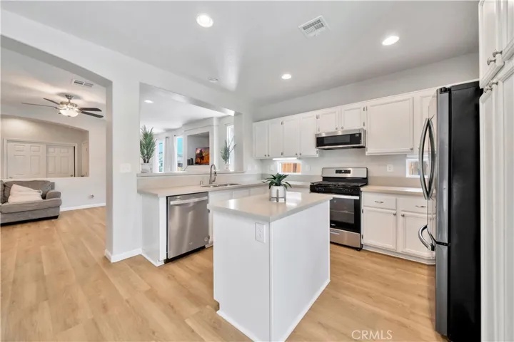 9376 Agave Drive, Hesperia, California 92344
