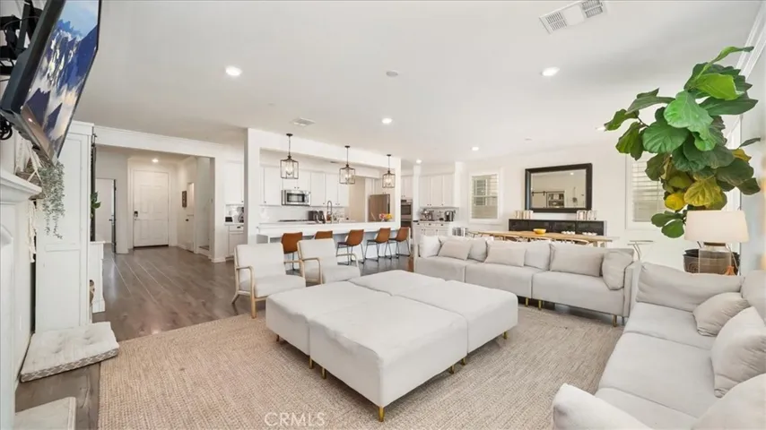 4081 Irish Moss Lane, San Bernardino, California 92407