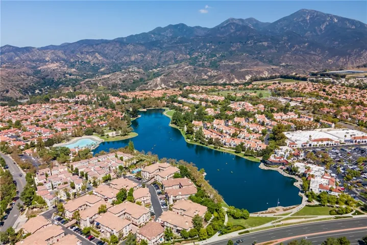 2 Vista Cielo, Rancho Santa Margarita, California 92688