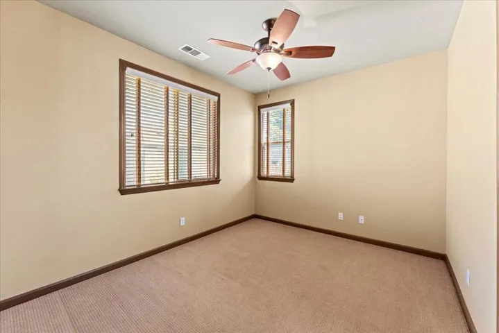 3148 Knightsbridge Drive, Modesto, California 95355