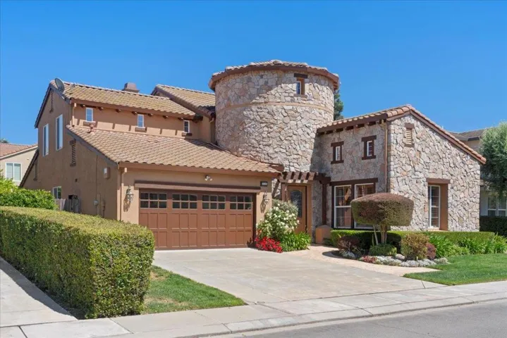 3148 Knightsbridge Drive, Modesto, California 95355