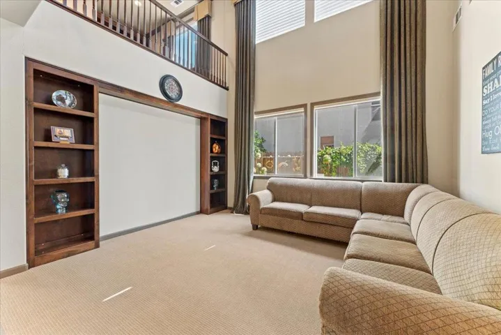 3148 Knightsbridge Drive, Modesto, California 95355