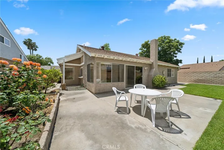 290 N Avenida Segovia, Anaheim Hills, California 92808