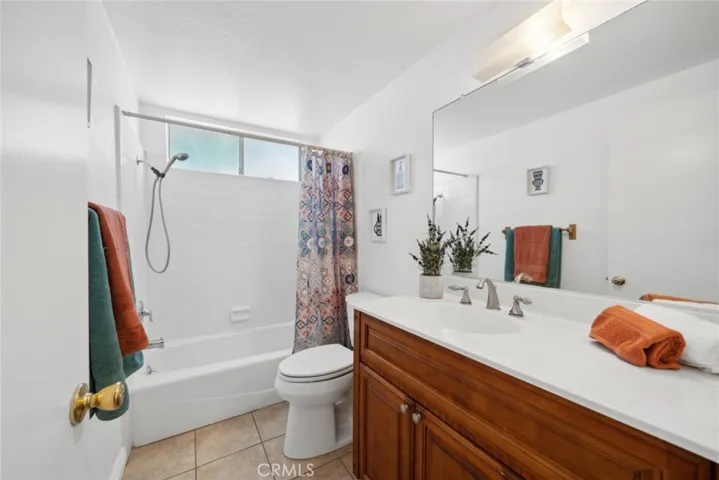 290 N Avenida Segovia, Anaheim Hills, California 92808