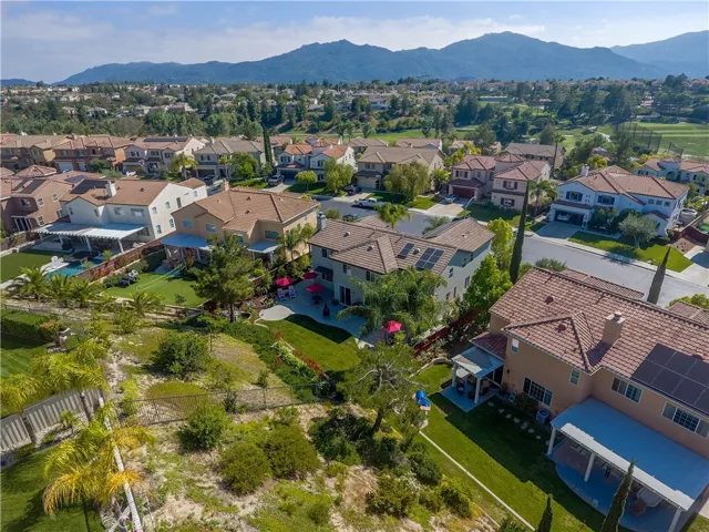 45192 Willowick Street, Temecula, California 92592