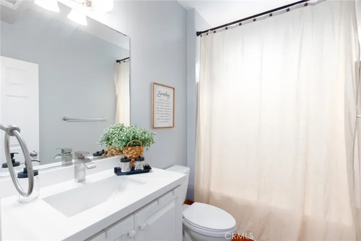 45192 Willowick Street, Temecula, California 92592