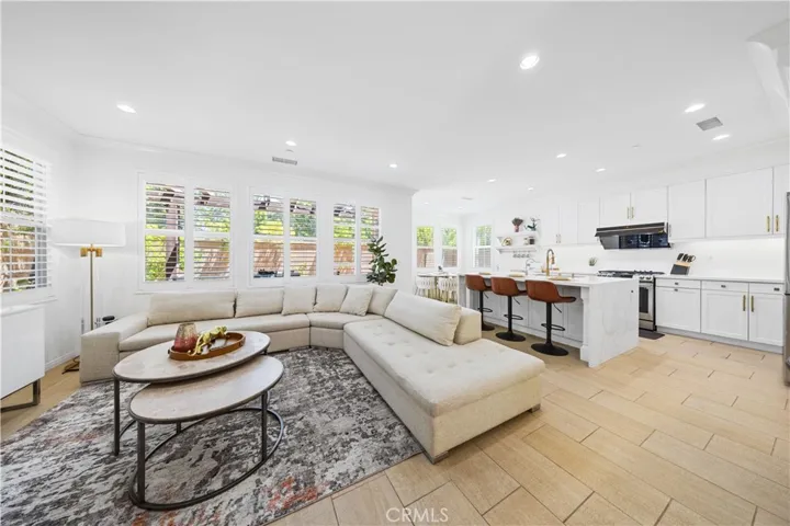 55 Rembrandt, Irvine, California 92620