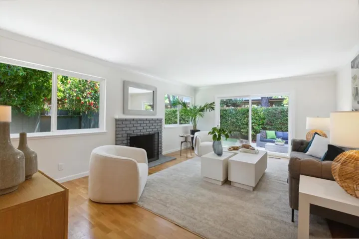 620622 Keats Court, Palo Alto, California 94303