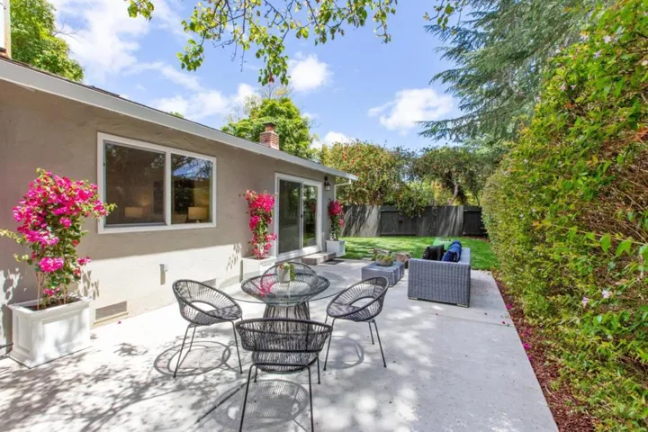 620622 Keats Court, Palo Alto, California 94303