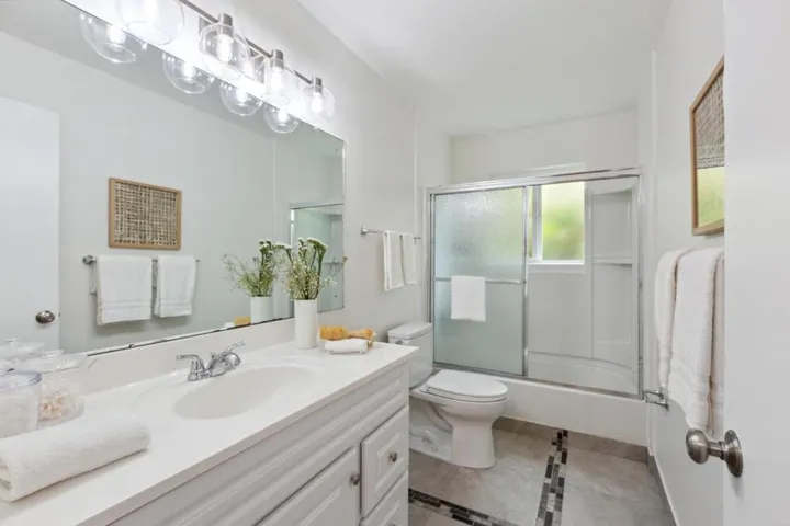 620622 Keats Court, Palo Alto, California 94303