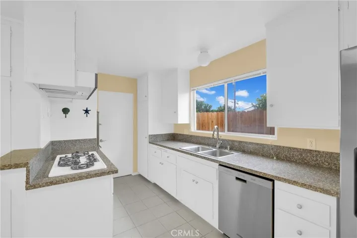 6934 Lofty Grove Drive, Rancho Palos Verdes, California 90275