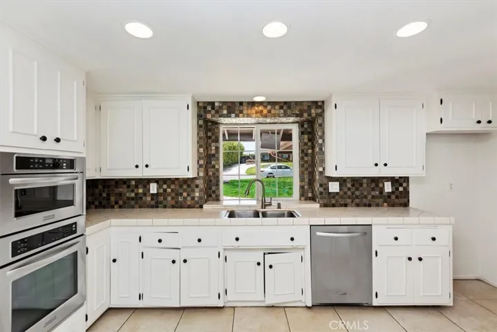 4357 Cedar Avenue, Norco, California 92860