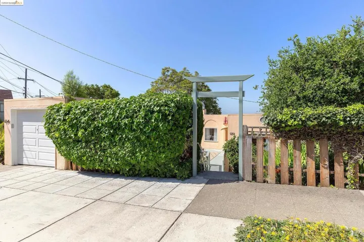 654 Santa Rosa Ave, Berkeley, California 94707