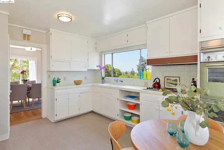 654 Santa Rosa Ave, Berkeley, California 94707