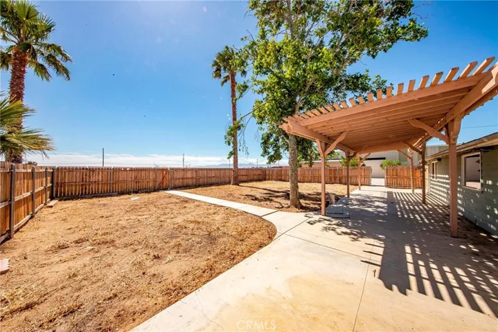 40556 11th Street W, Palmdale, California 93551