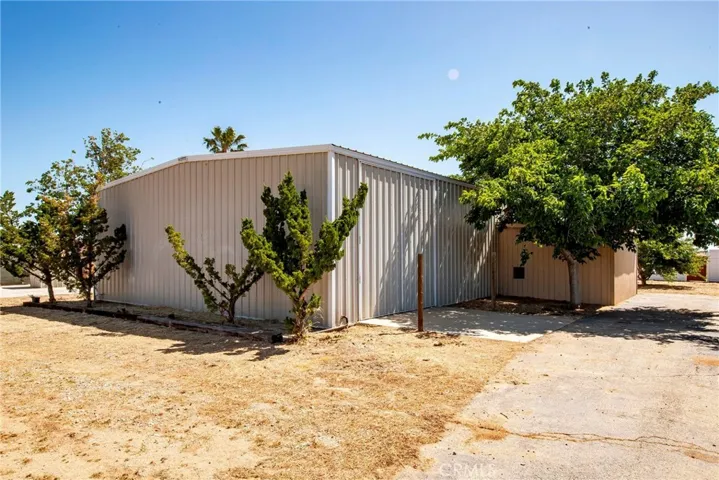 40556 11th Street W, Palmdale, California 93551