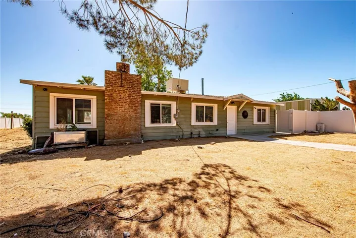 40556 11th Street W, Palmdale, California 93551