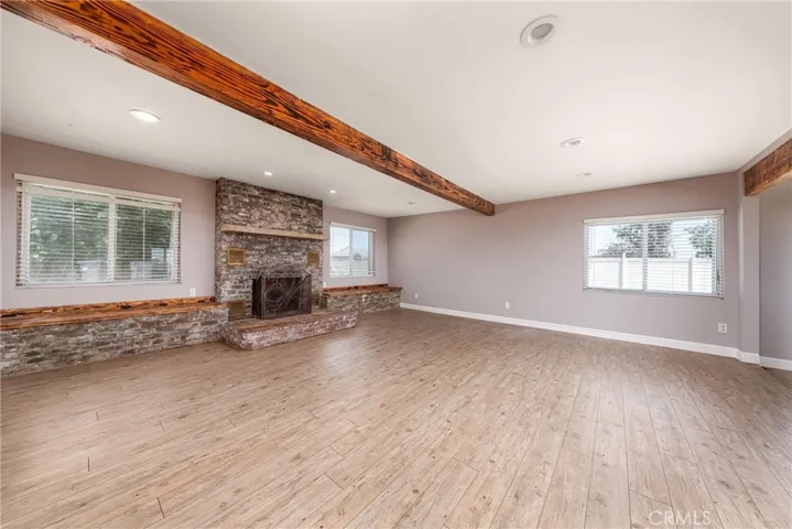 40556 11th Street W, Palmdale, California 93551