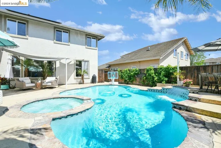 132 Cottage Grove Dr, Discovery Bay, California 94505