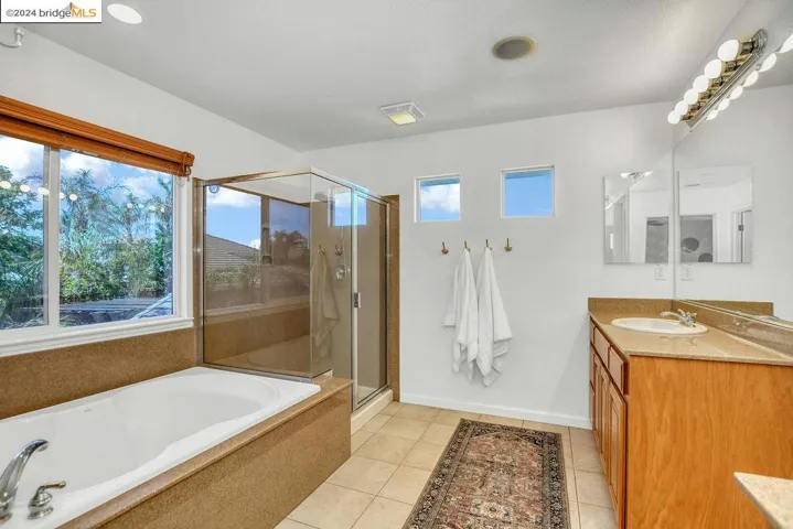 132 Cottage Grove Dr, Discovery Bay, California 94505