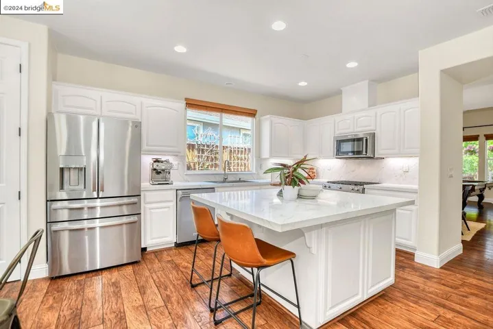 132 Cottage Grove Dr, Discovery Bay, California 94505