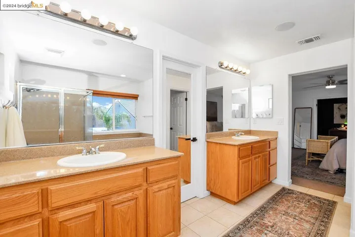 132 Cottage Grove Dr, Discovery Bay, California 94505