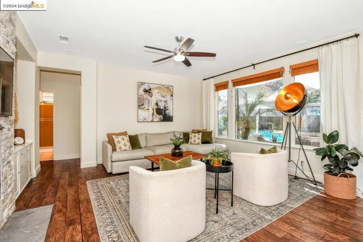 132 Cottage Grove Dr, Discovery Bay, California 94505