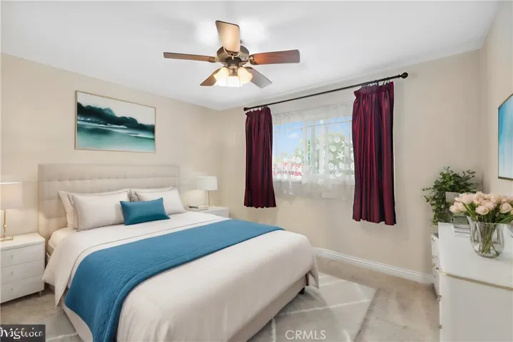 Primary with ceiling fan