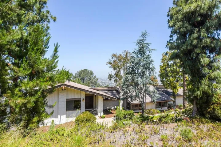 4938 Longview Way, El Cajon, California 92020