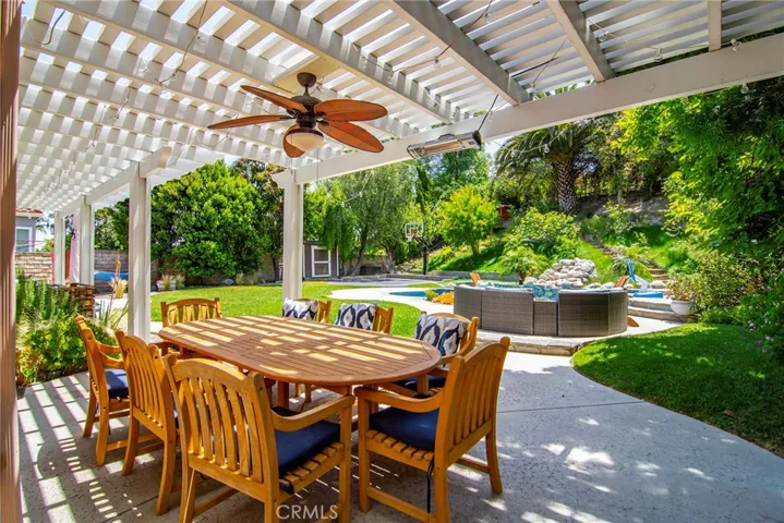 23900 Stagg Street, West Hills, California 91304