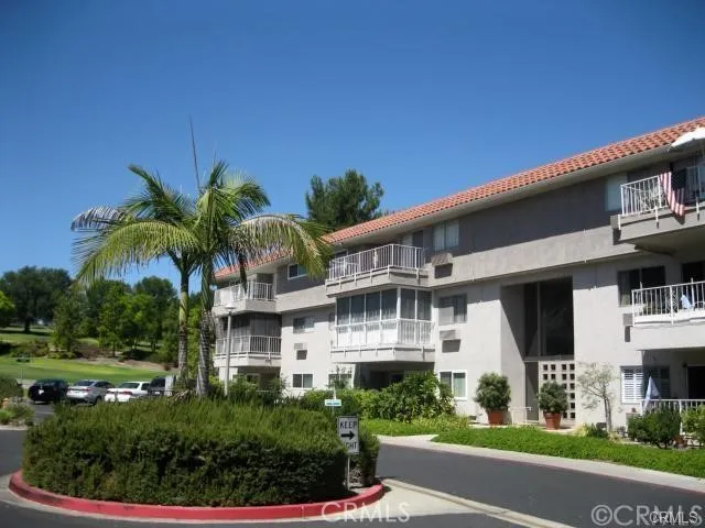 2391 Via Mariposa W 3c, Laguna Woods, California 92637