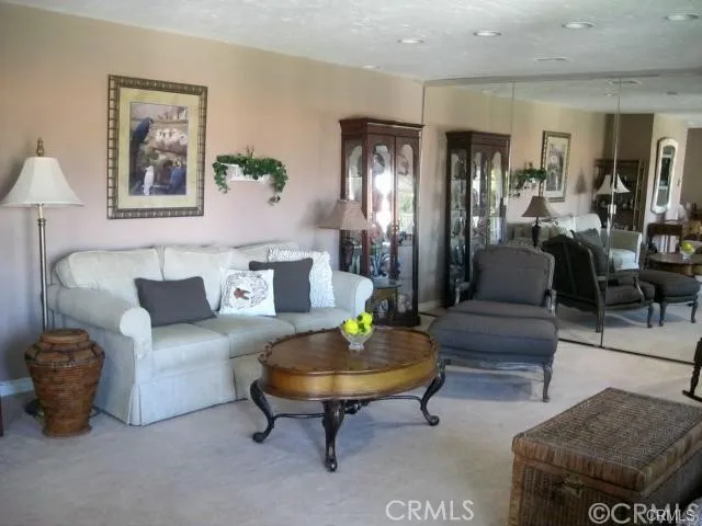 2391 Via Mariposa W 3c, Laguna Woods, California 92637