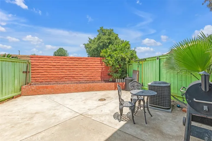 952 Pinyon Court, Ontario, California 91762
