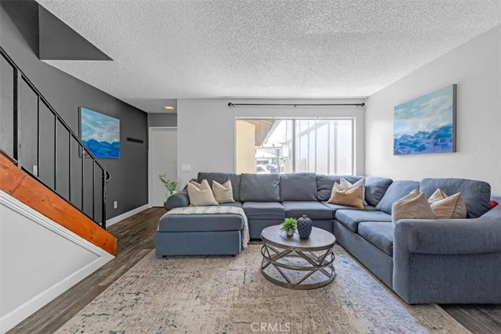 952 Pinyon Court, Ontario, California 91762