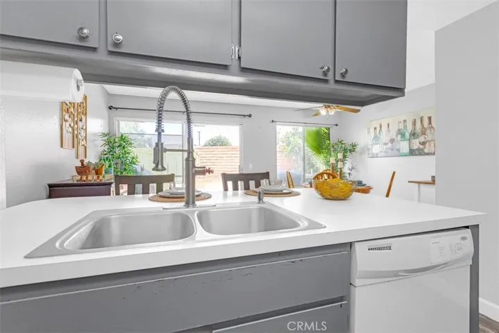 952 Pinyon Court, Ontario, California 91762