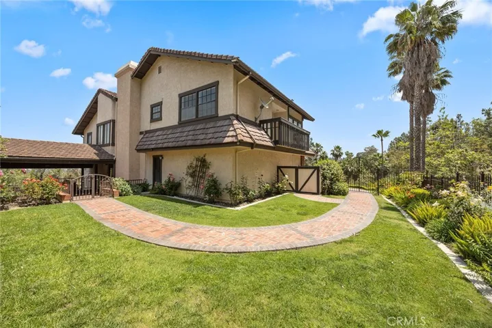 6605 E Canyon Hills Road, Anaheim Hills, California 92807
