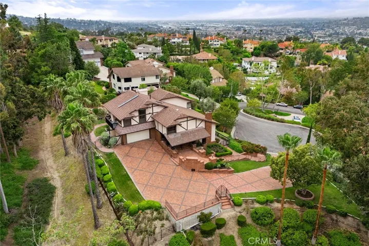 6605 E Canyon Hills Road, Anaheim Hills, California 92807