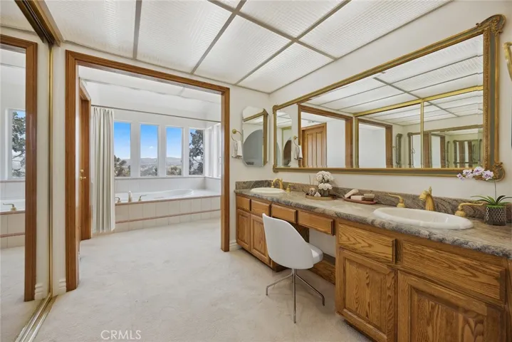 6605 E Canyon Hills Road, Anaheim Hills, California 92807
