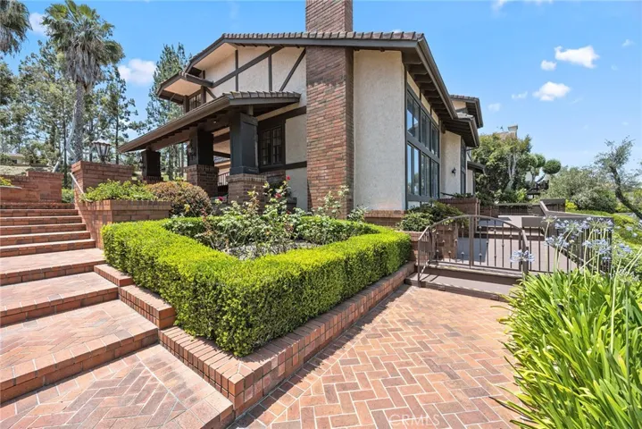 6605 E Canyon Hills Road, Anaheim Hills, California 92807