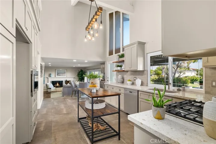15540 Lodosa Drive, Whittier, California 90605