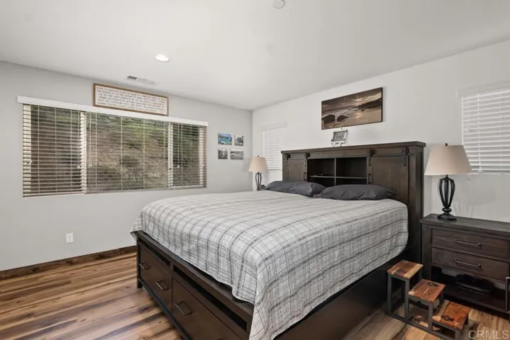 35309 White Camarillo Lane, Fallbrook, California 92028