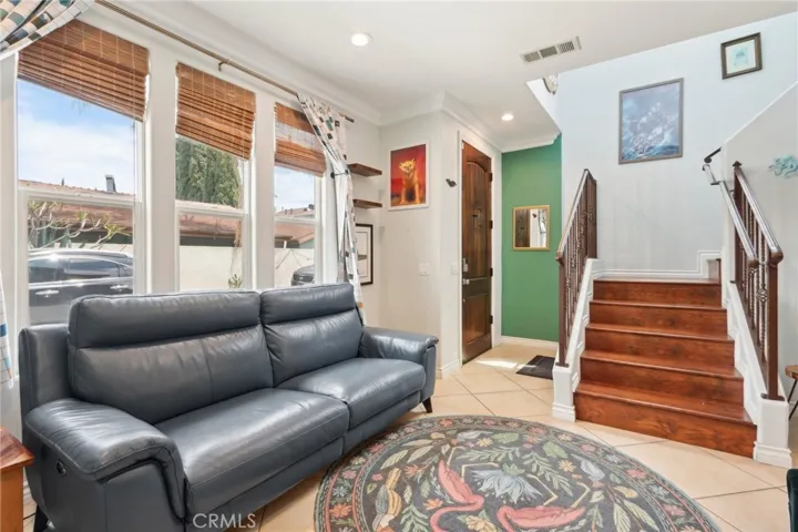 5808 Clara Street F, Bell Gardens, California 90201