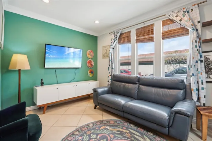 5808 Clara Street F, Bell Gardens, California 90201