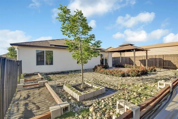 1714 Kestrel Court, Olivehurst, California 95961