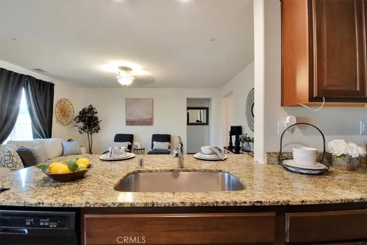 1714 Kestrel Court, Olivehurst, California 95961