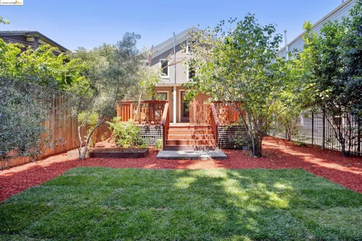 1415 9th St, Oakland, California 94607