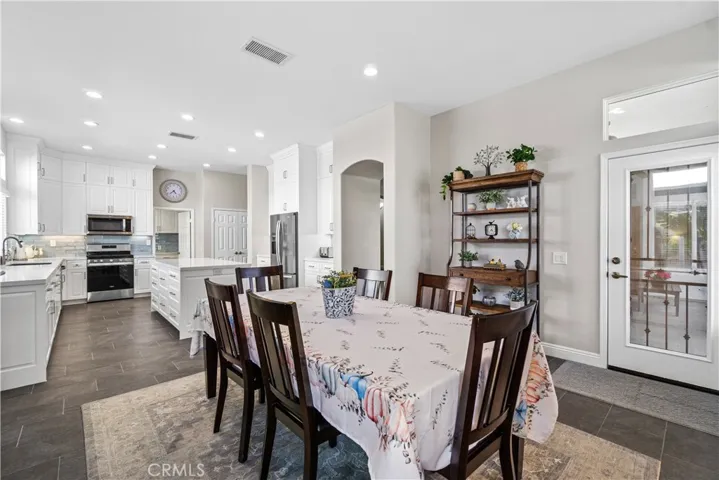 Family / Dining Room